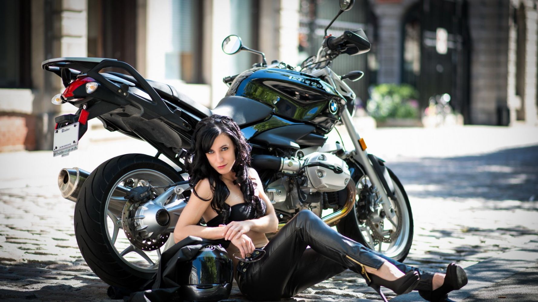 European women on bikes in Virginia Beach